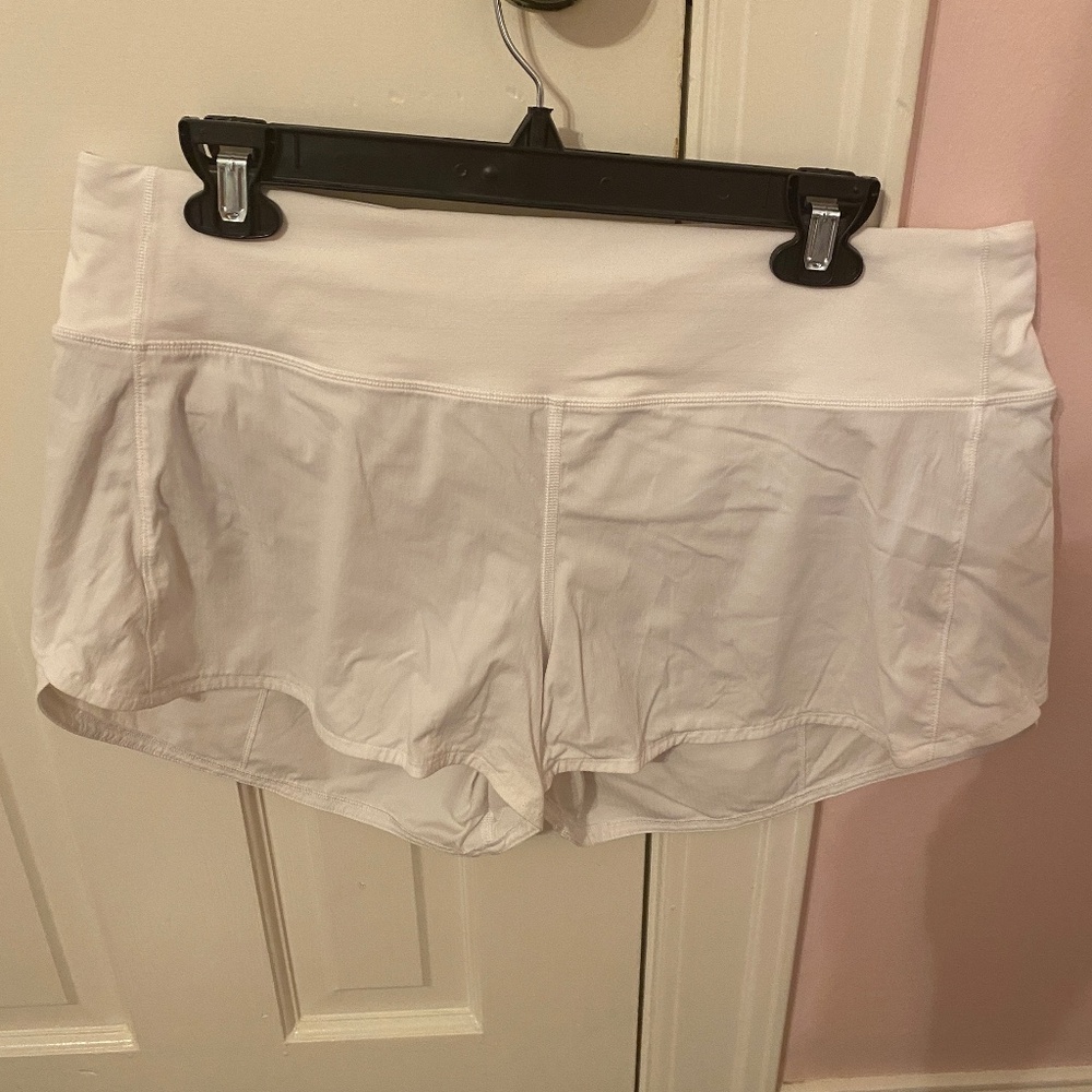 Lululemon white speed-up shorts size 12